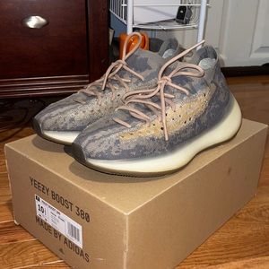 Yeezy 380 “Mist”